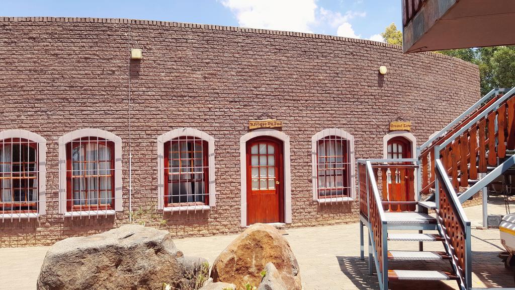 Like A Rock Hotel Bloemfontein Exterior photo